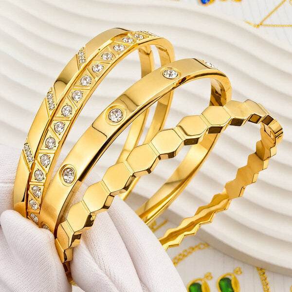 18K Gold Bezel-Set Crystal Bangle